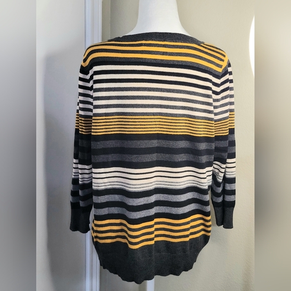 Joseph A SweaterTop, Womens Size Large, Pullover - Picture 3 of 8